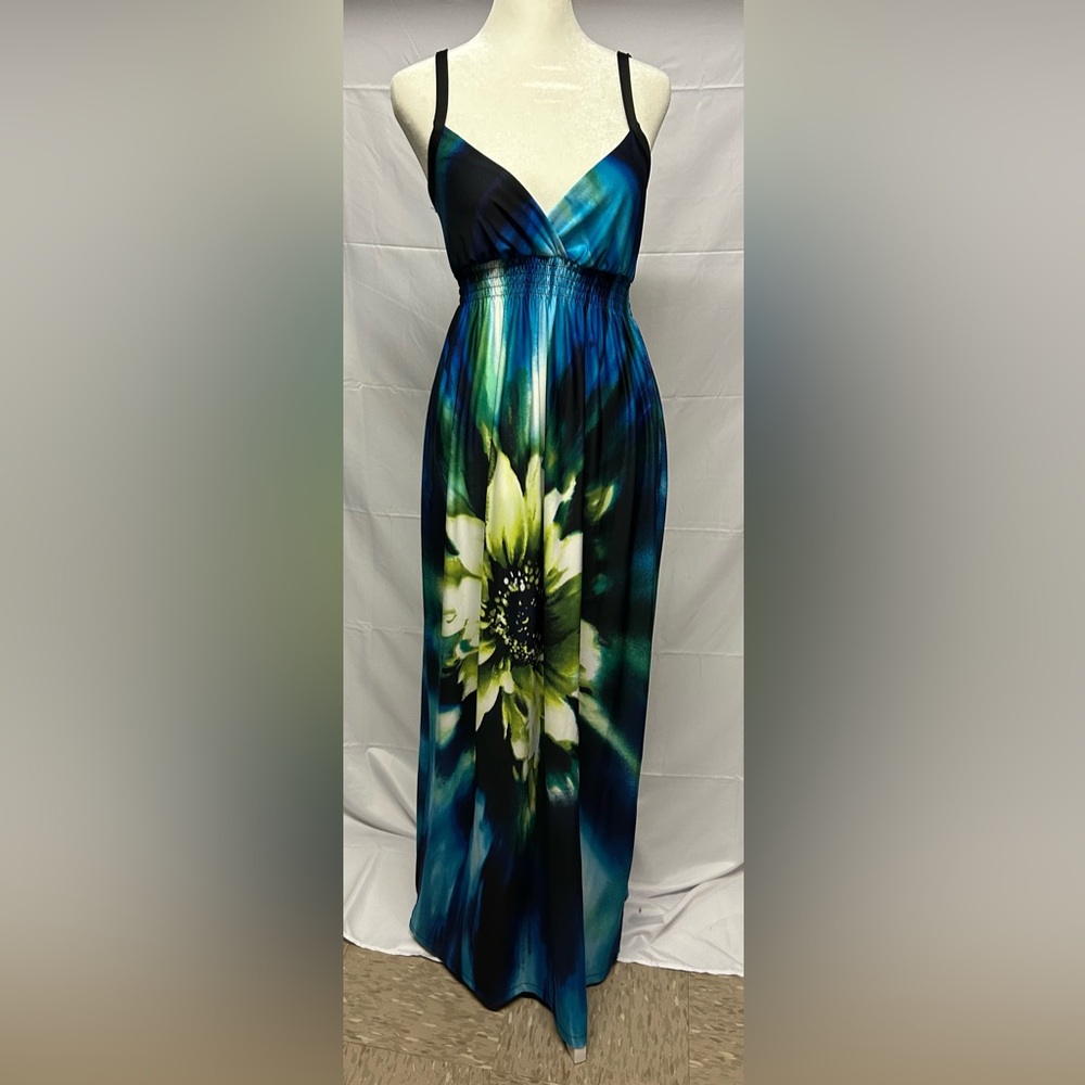 Elegant Blue Floral Maxi Dress